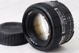 Nikon-50mm-f1.4-D-AF-lens-pixelarge1