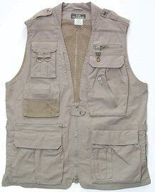 Riot-Threads-Photo-Journalists-Vest-Review